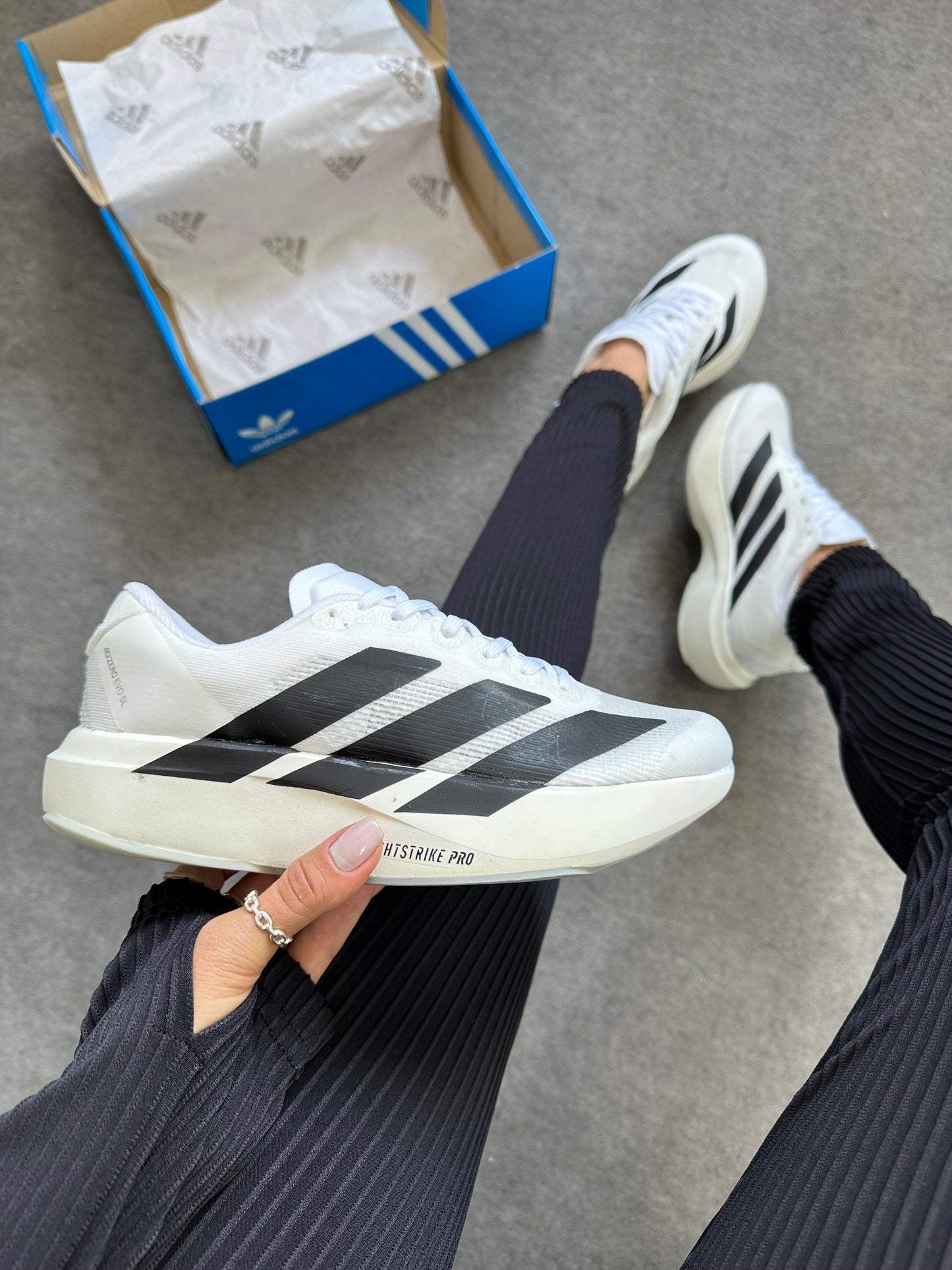 ADIDAS ADIZERO