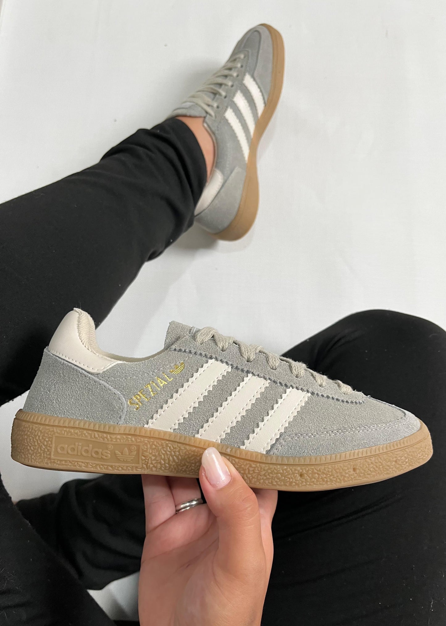 ADIDAS SPEZIAL [VARIAS CORES]